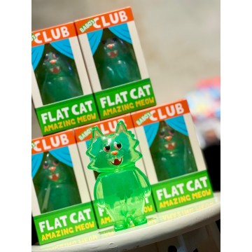 Flat Cat (Lucky)