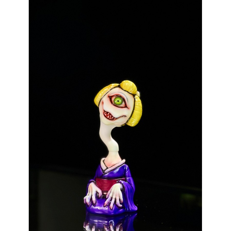 Sachiko (Long neck yokai) A